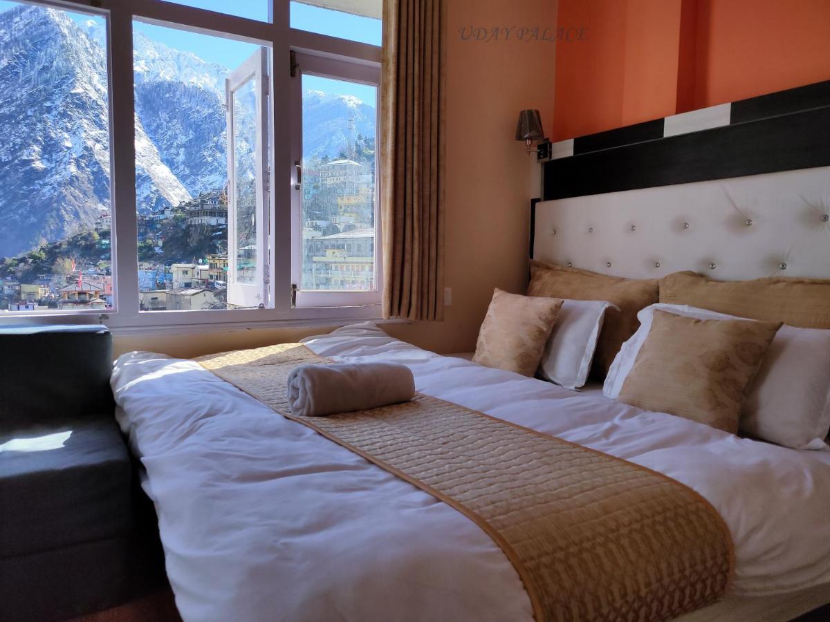 Uday Palace Joshimath Hotel Bagian luar foto