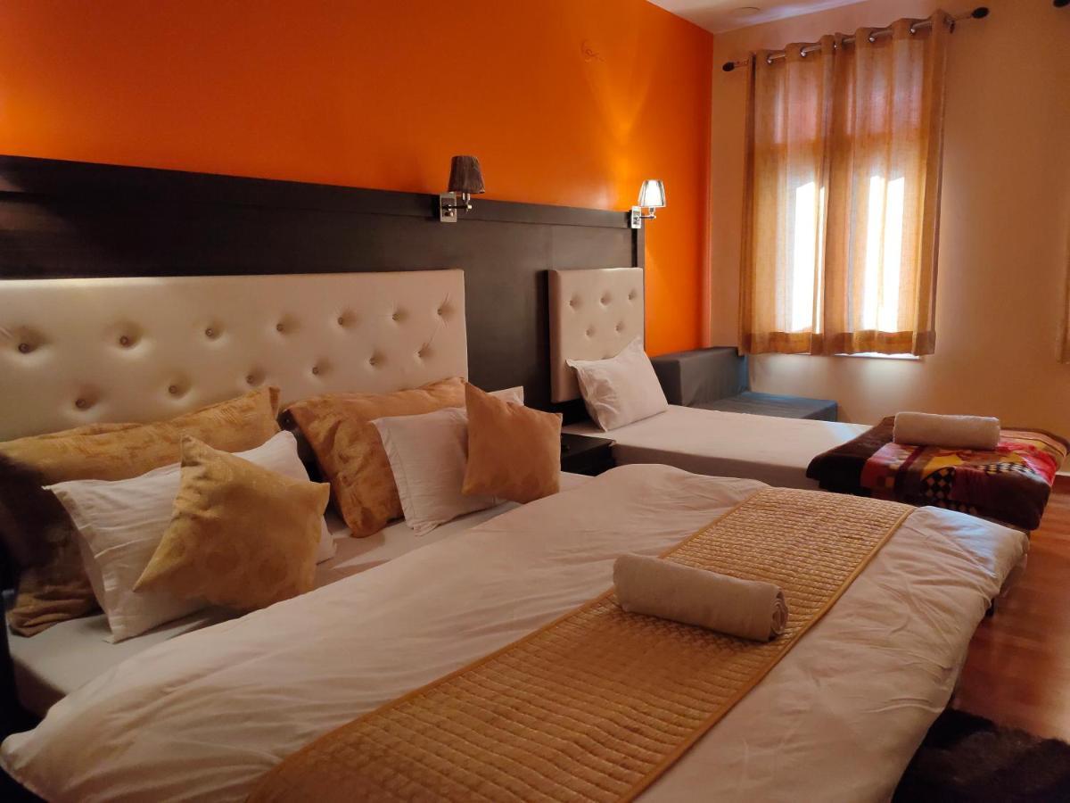 Uday Palace Joshimath Hotel Bagian luar foto